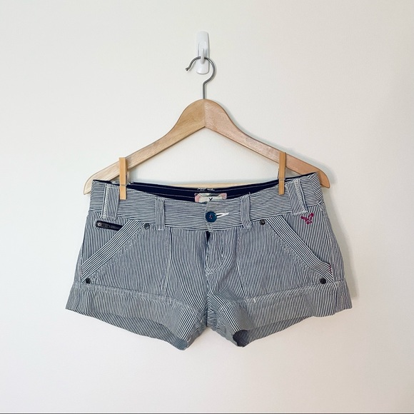 AMERICAN EAGLE Railway Print Shorts - Picture 1 of 3